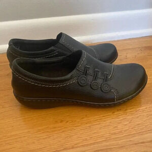 Clarks Black Pebbled Leather Slip Ons
